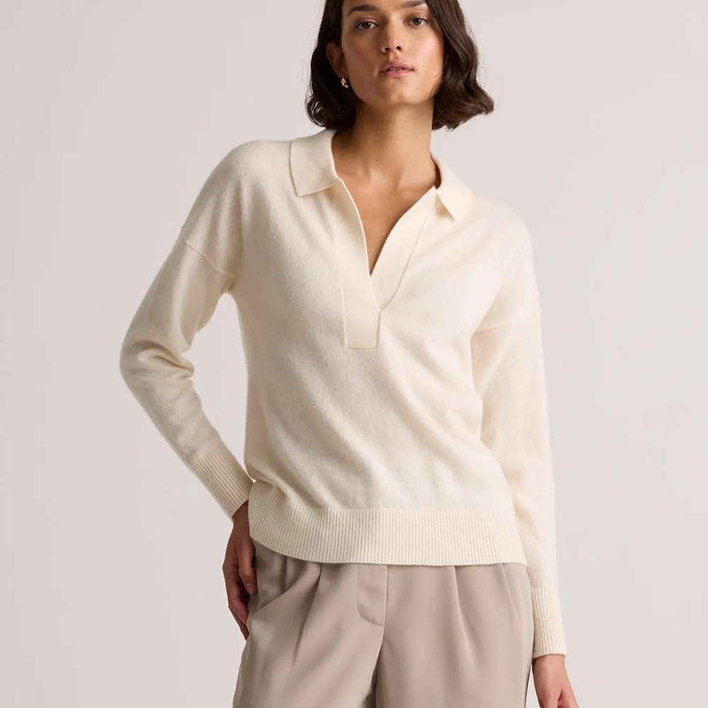 NWT Quince Cream V-Neck Women's Sweater